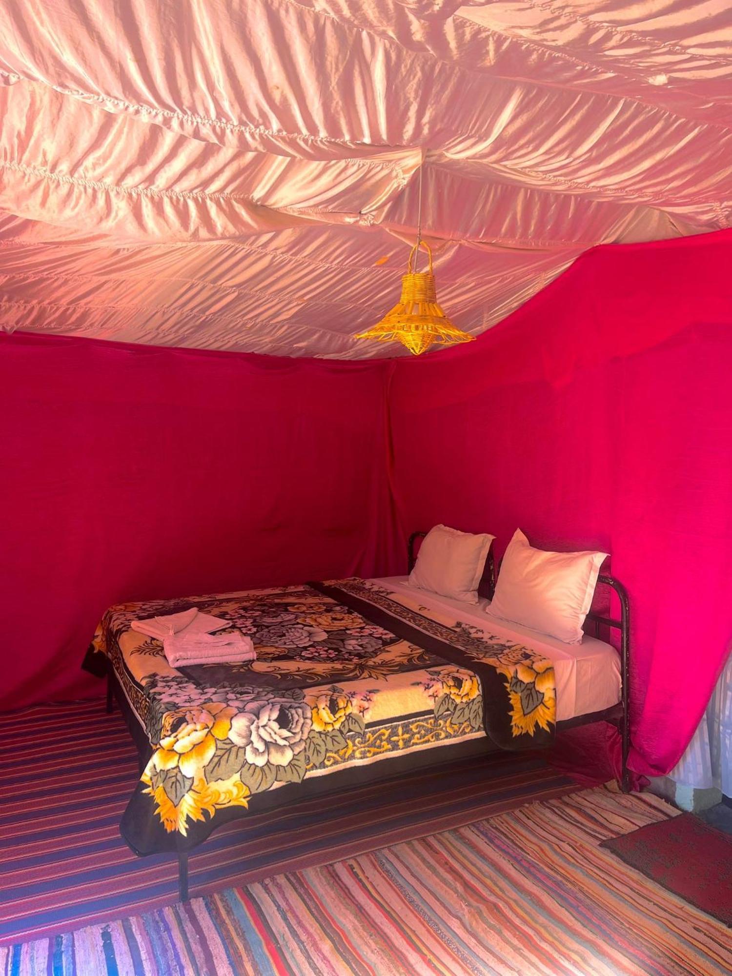 Bivouac Lot Of Stars Villa Ouarzazate Ngoại thất bức ảnh